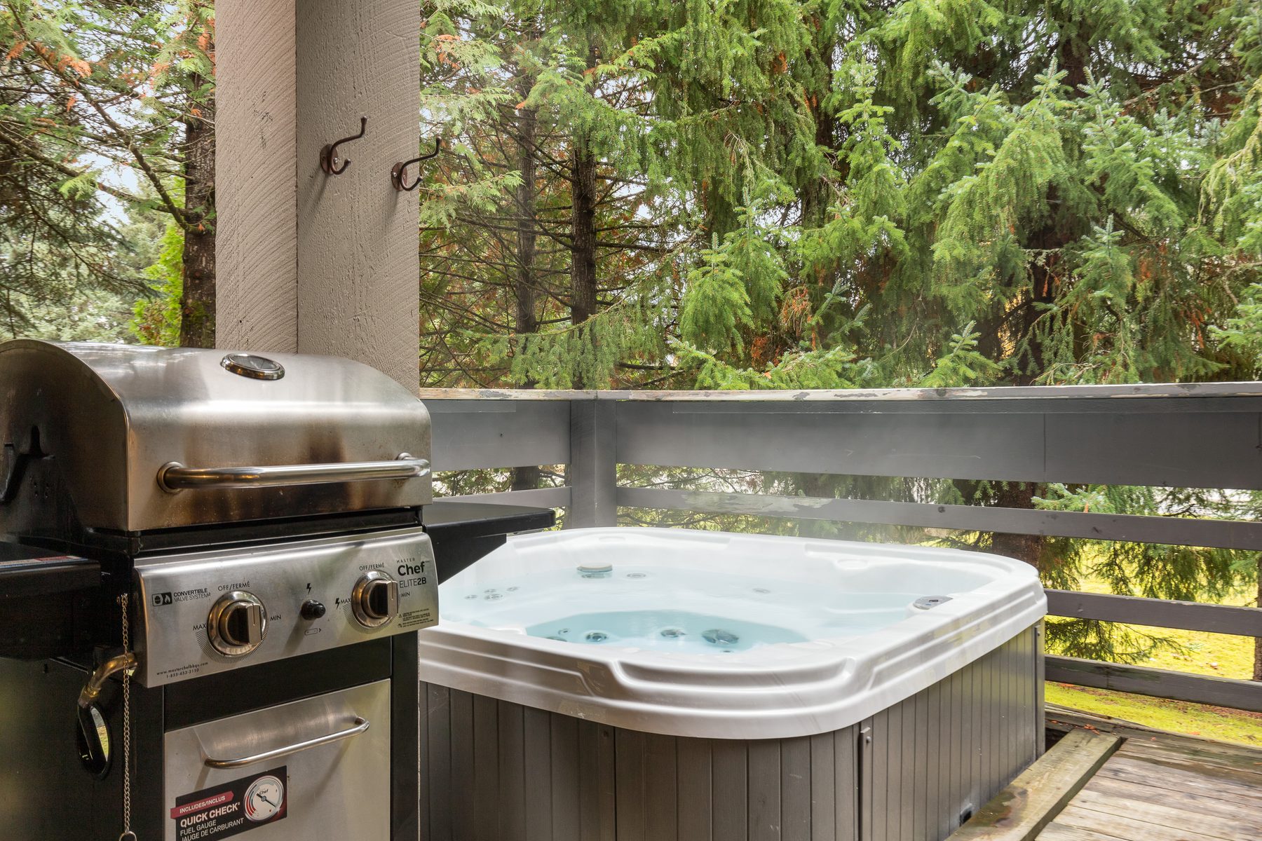 Private hot tub on the deck